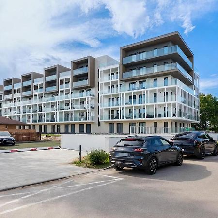 Apartament 018 Tuz Przy Plazy Z Tarasem I Parkingiem Perlowa Przystan Sianozety Exterior foto